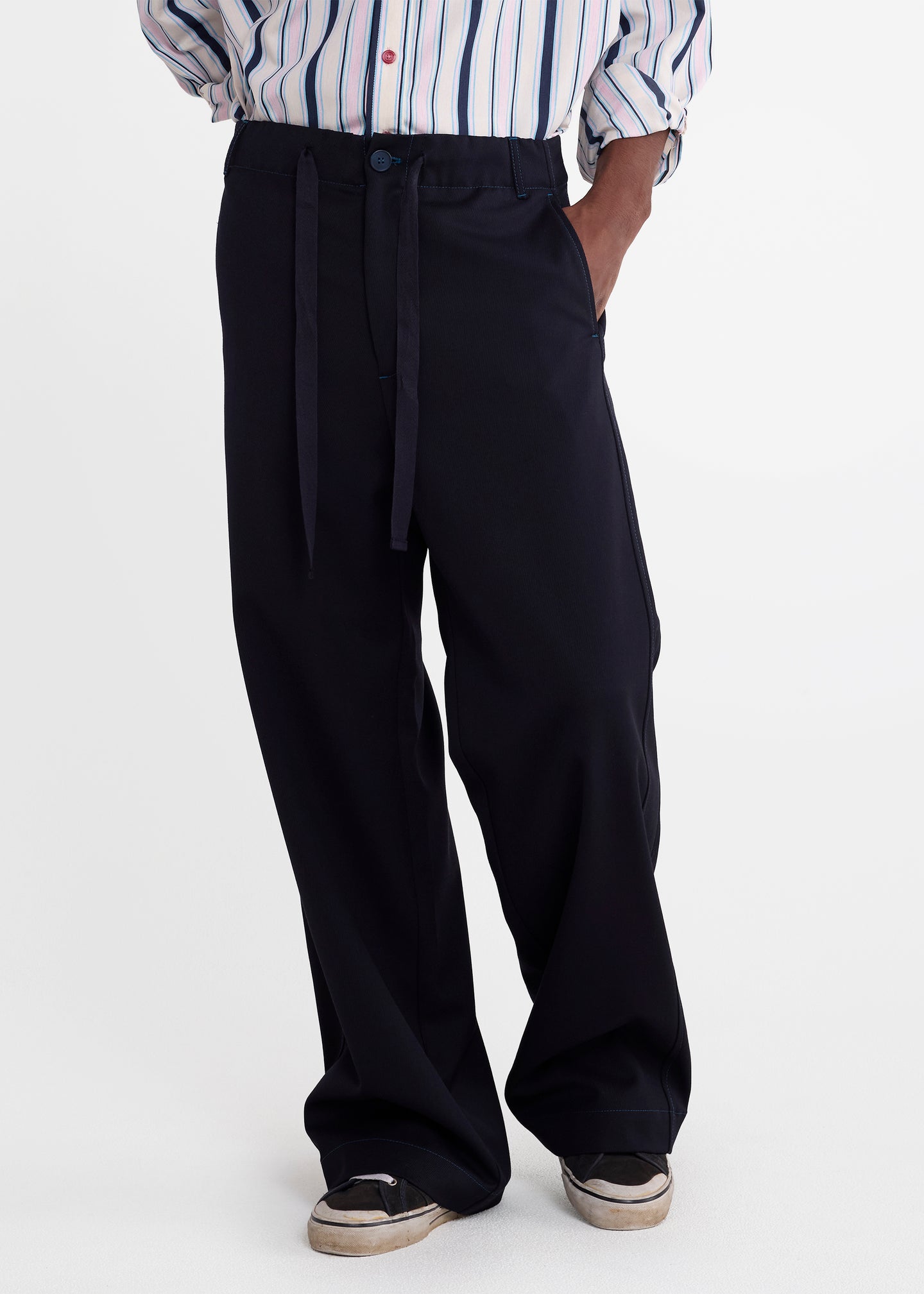 Tailored Drawstring Pant in Ink