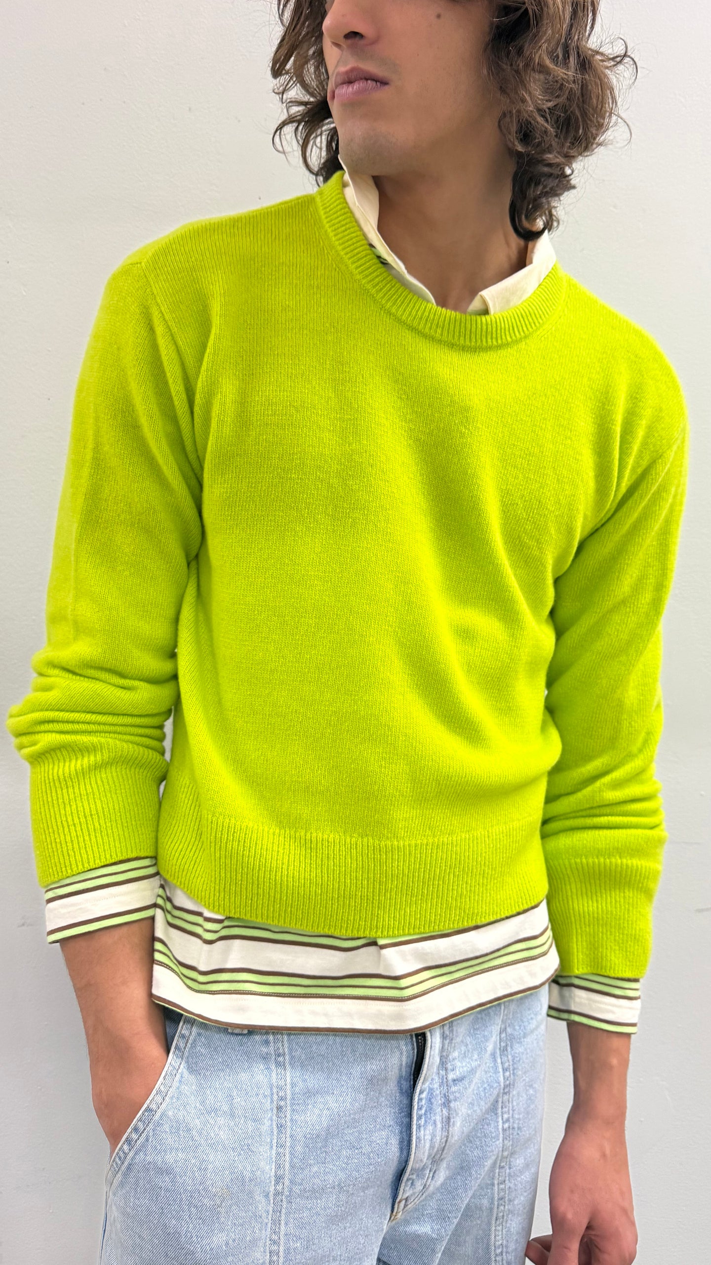 Cropped Crewneck in Neon