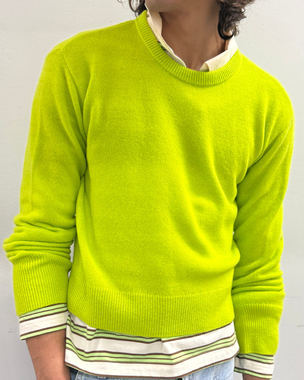 Cropped Crewneck in Neon