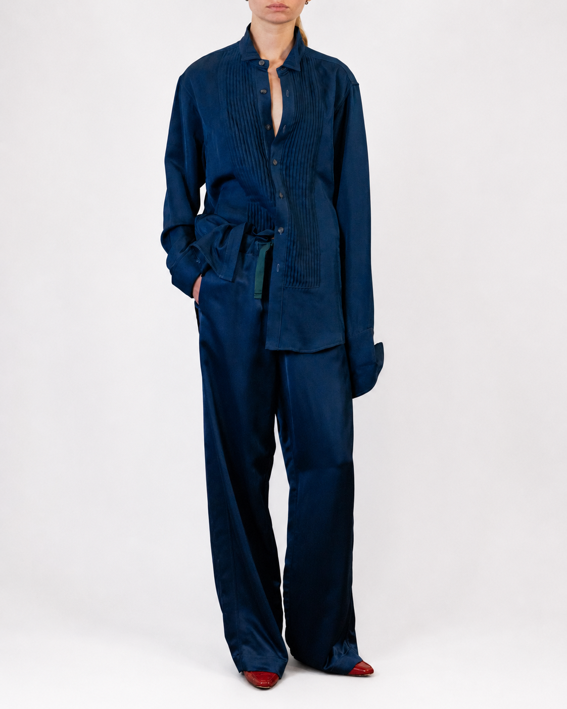 Fluid Tux Shirt in Dark Sea