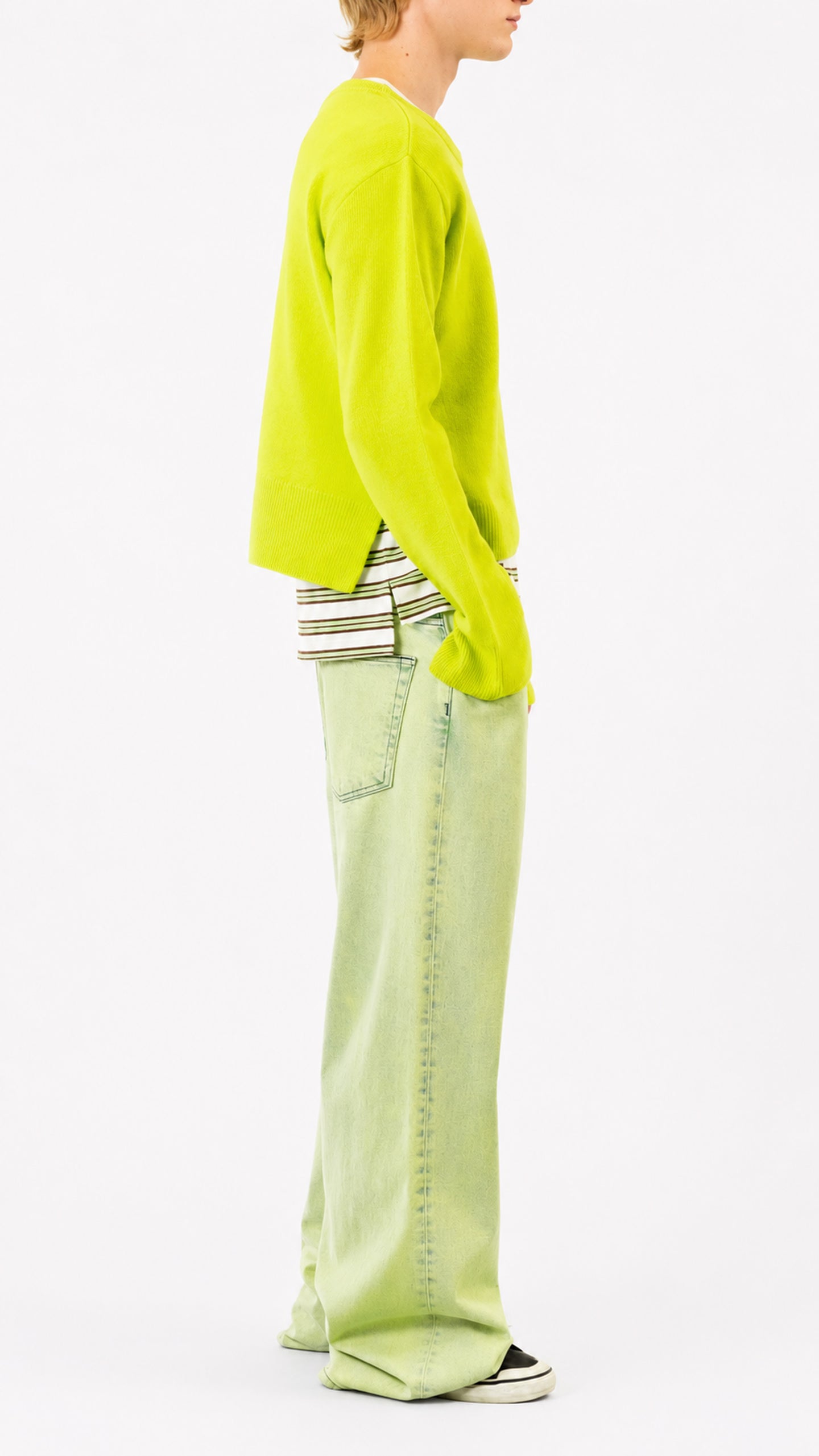 Cropped Crewneck in Neon