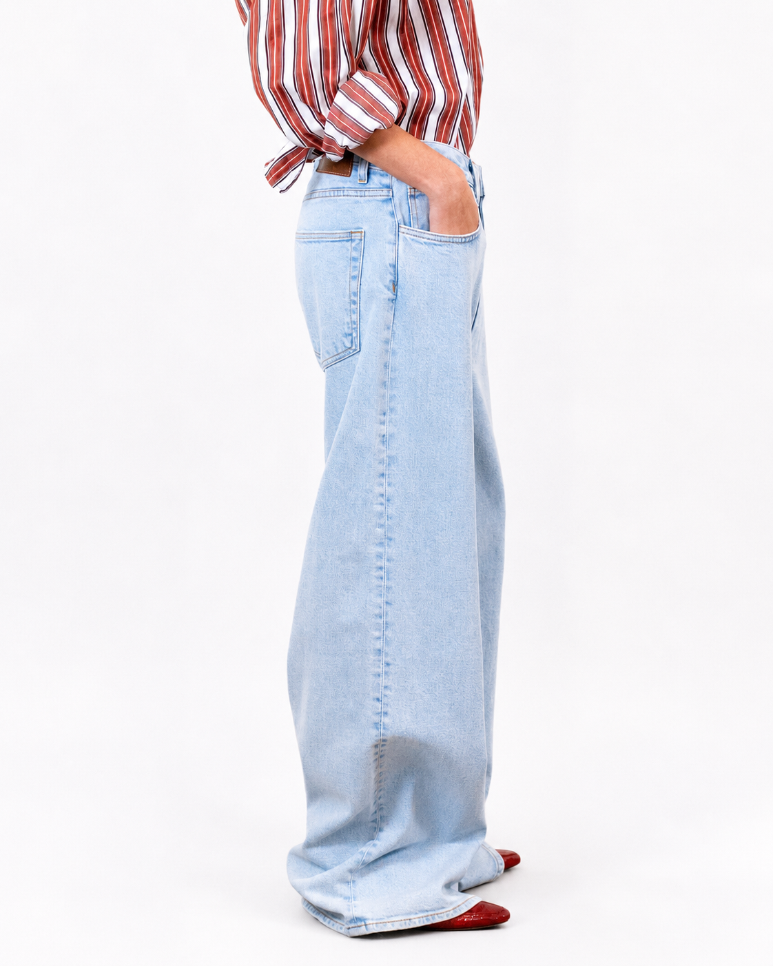 Wide Jean in Vintage Blue