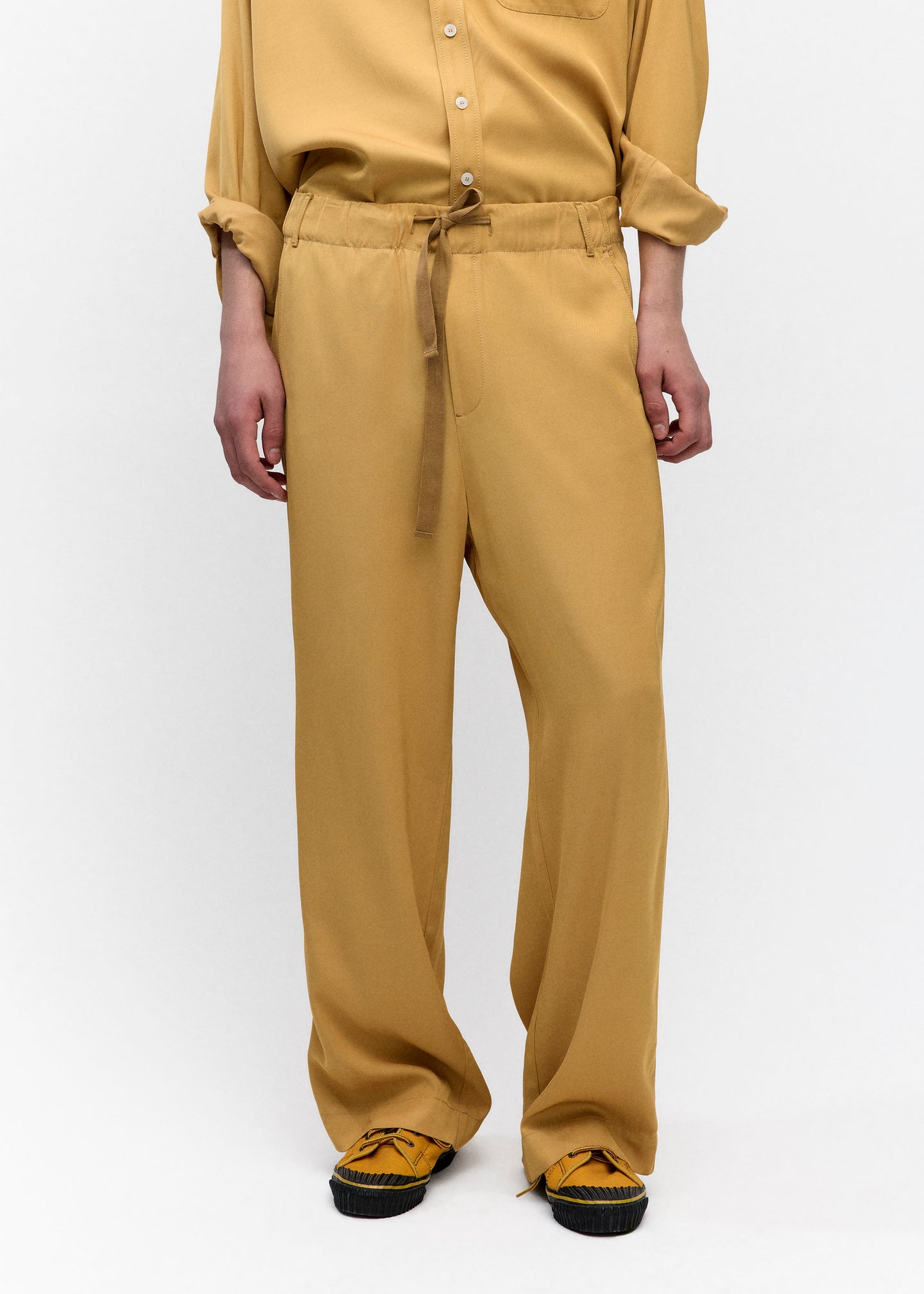 Drawstring Pant in Old Gold