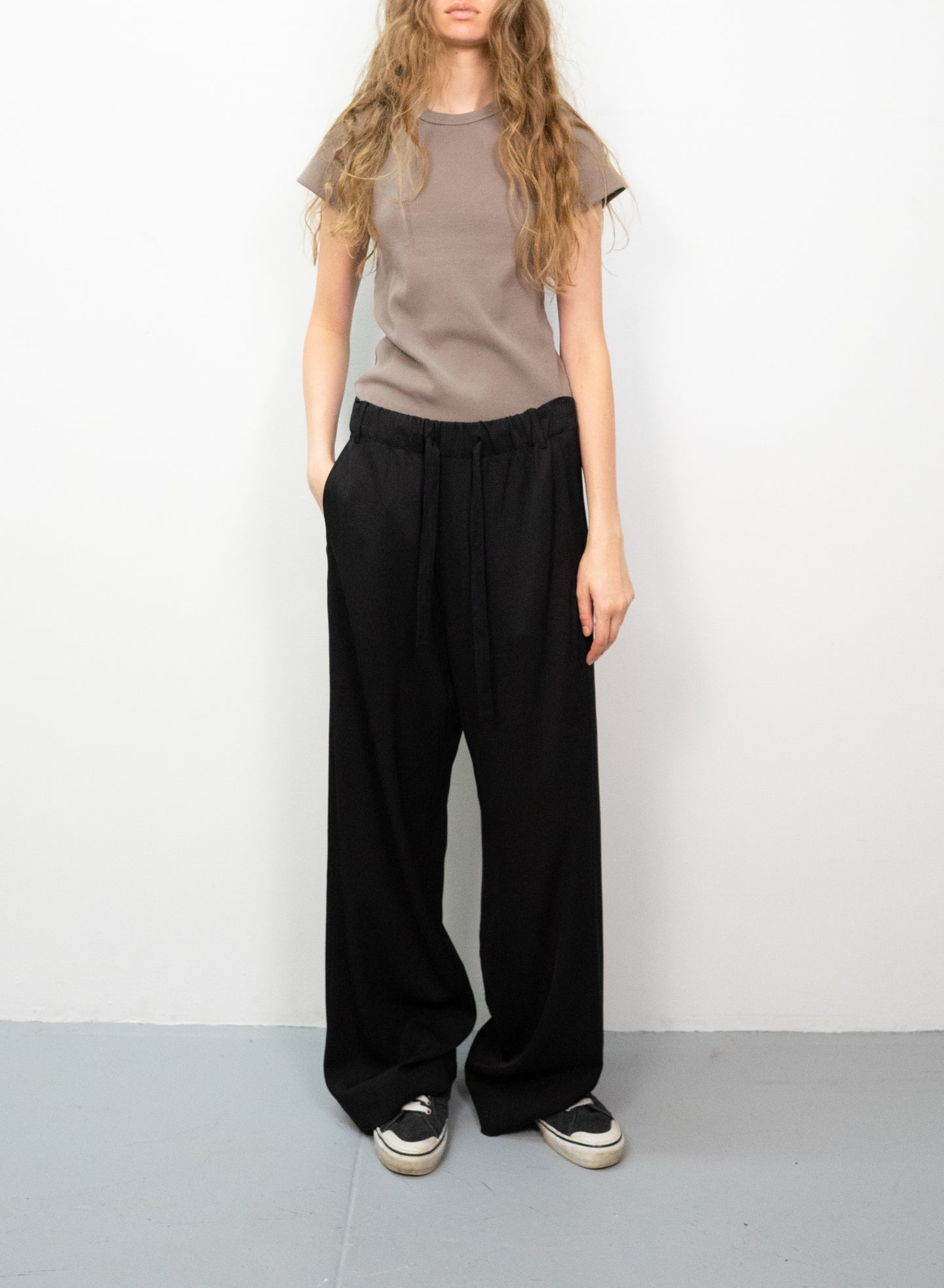 Drawstring Pant in Midnight