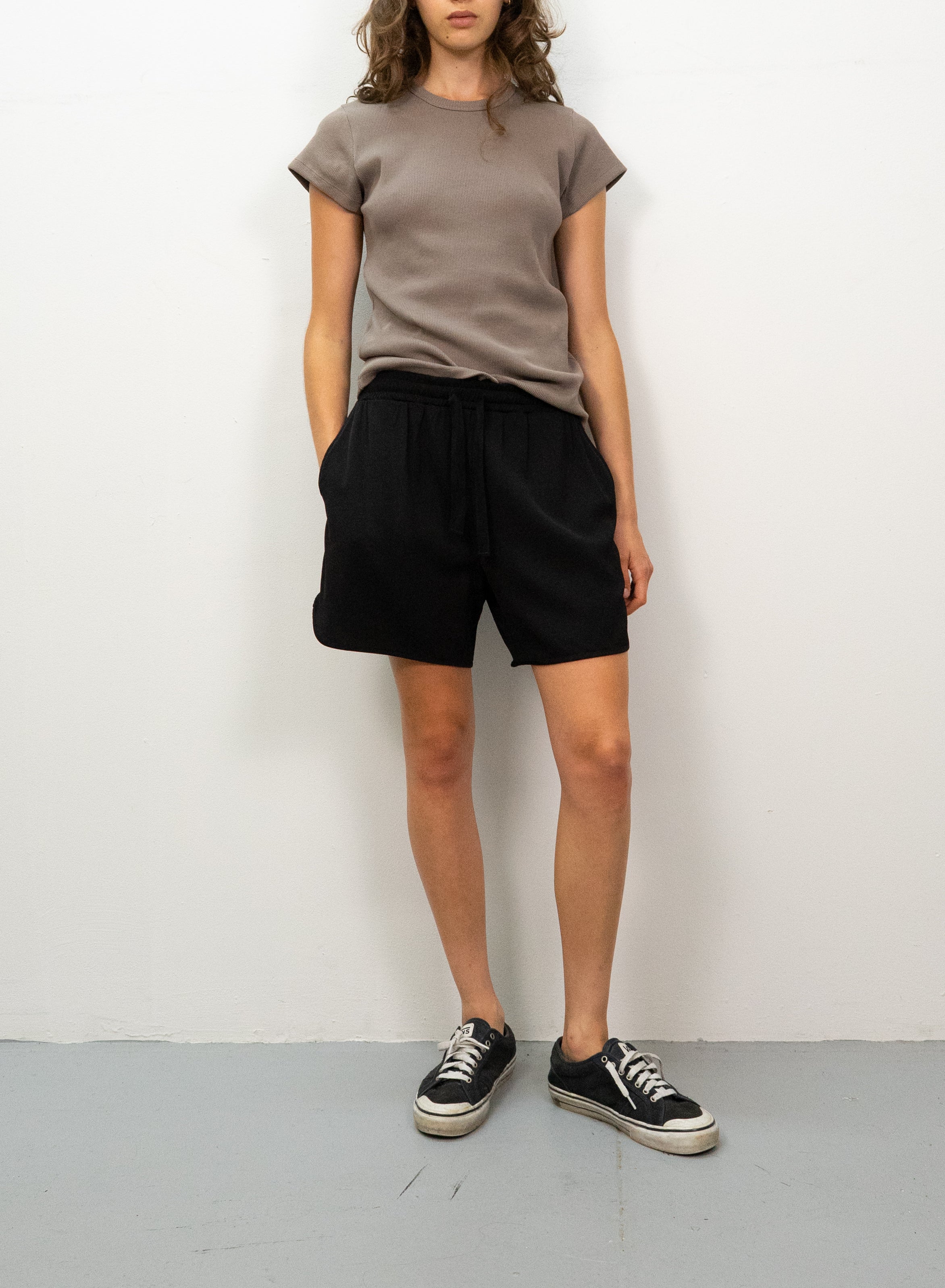 Drawstring Shorts in Midnight – Sanderlak