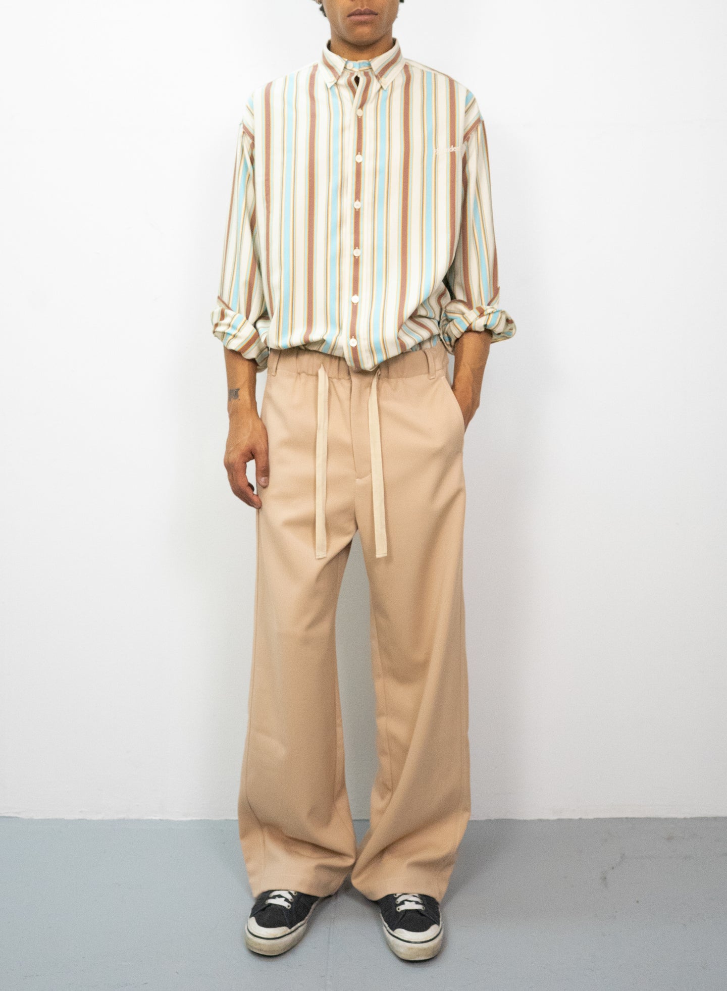 Tailored Drawstring Pant in Santa Monica Beach