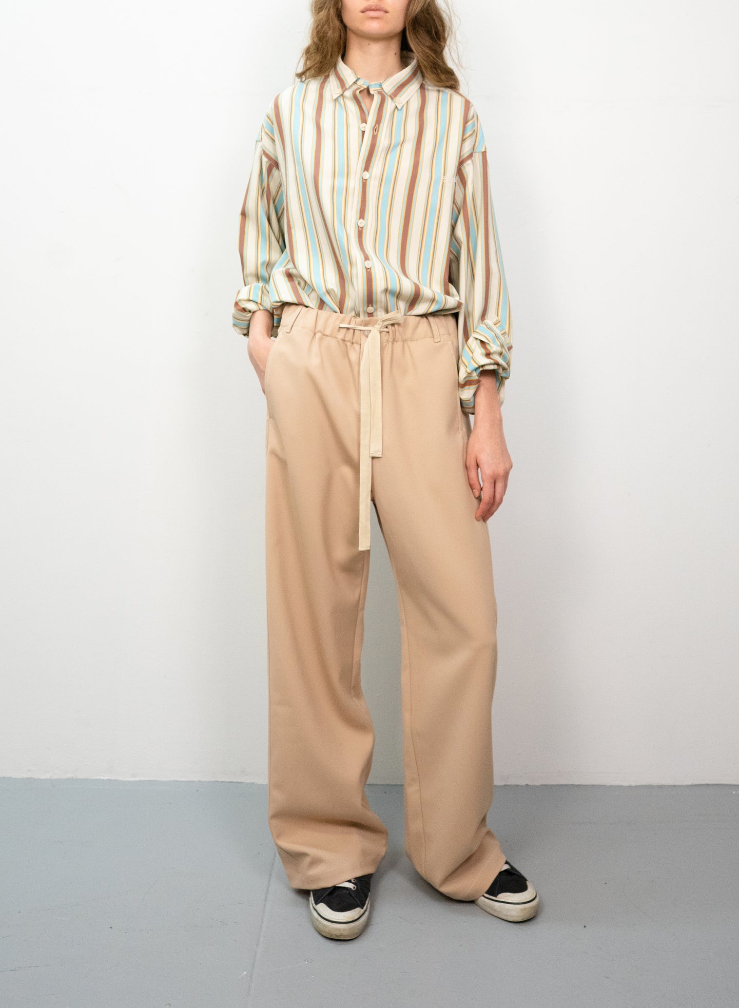 Tailored Drawstring Pant in Santa Monica Beach